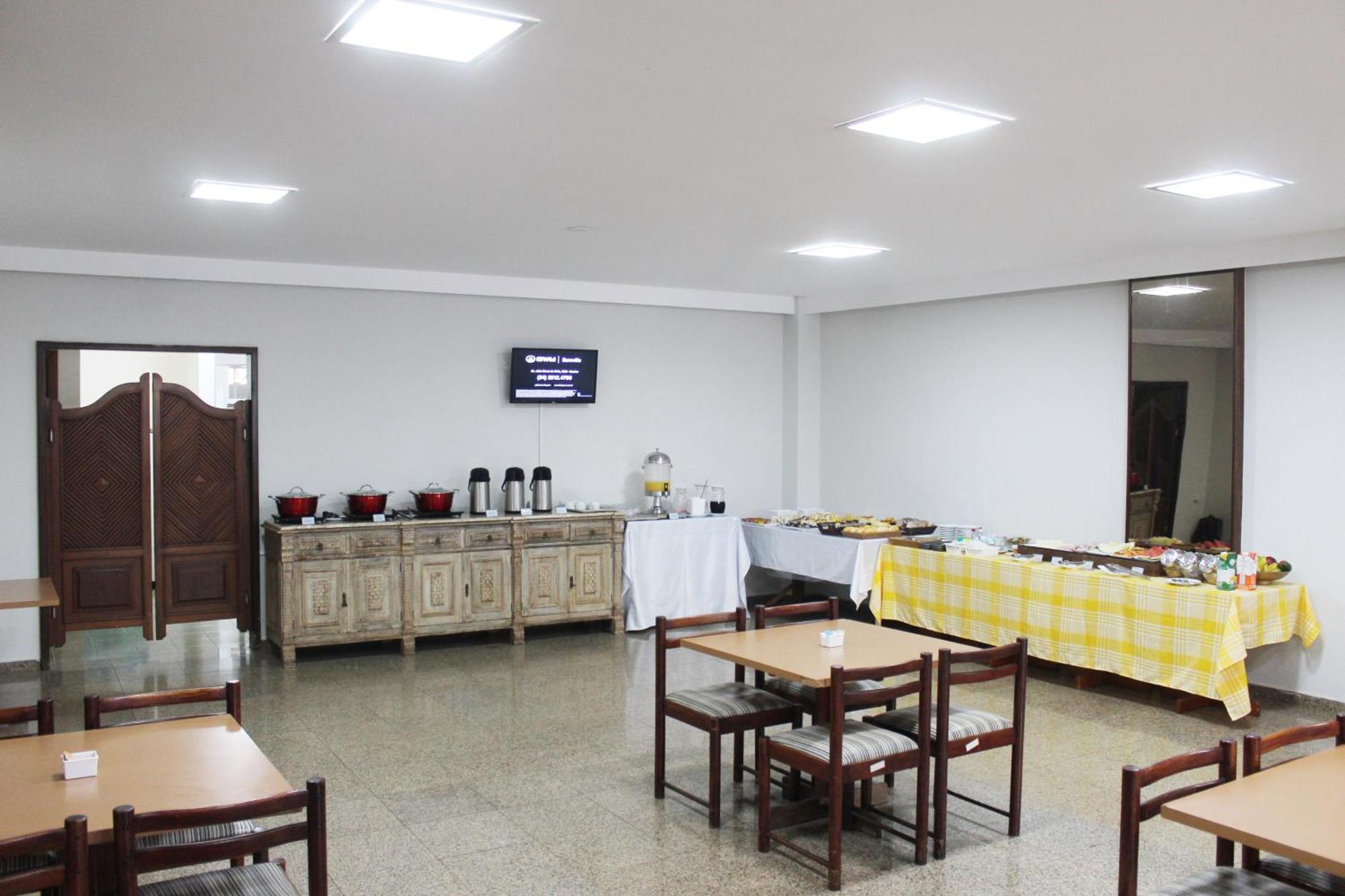 Days Inn By Wyndham Uberlândia Eksteriør billede